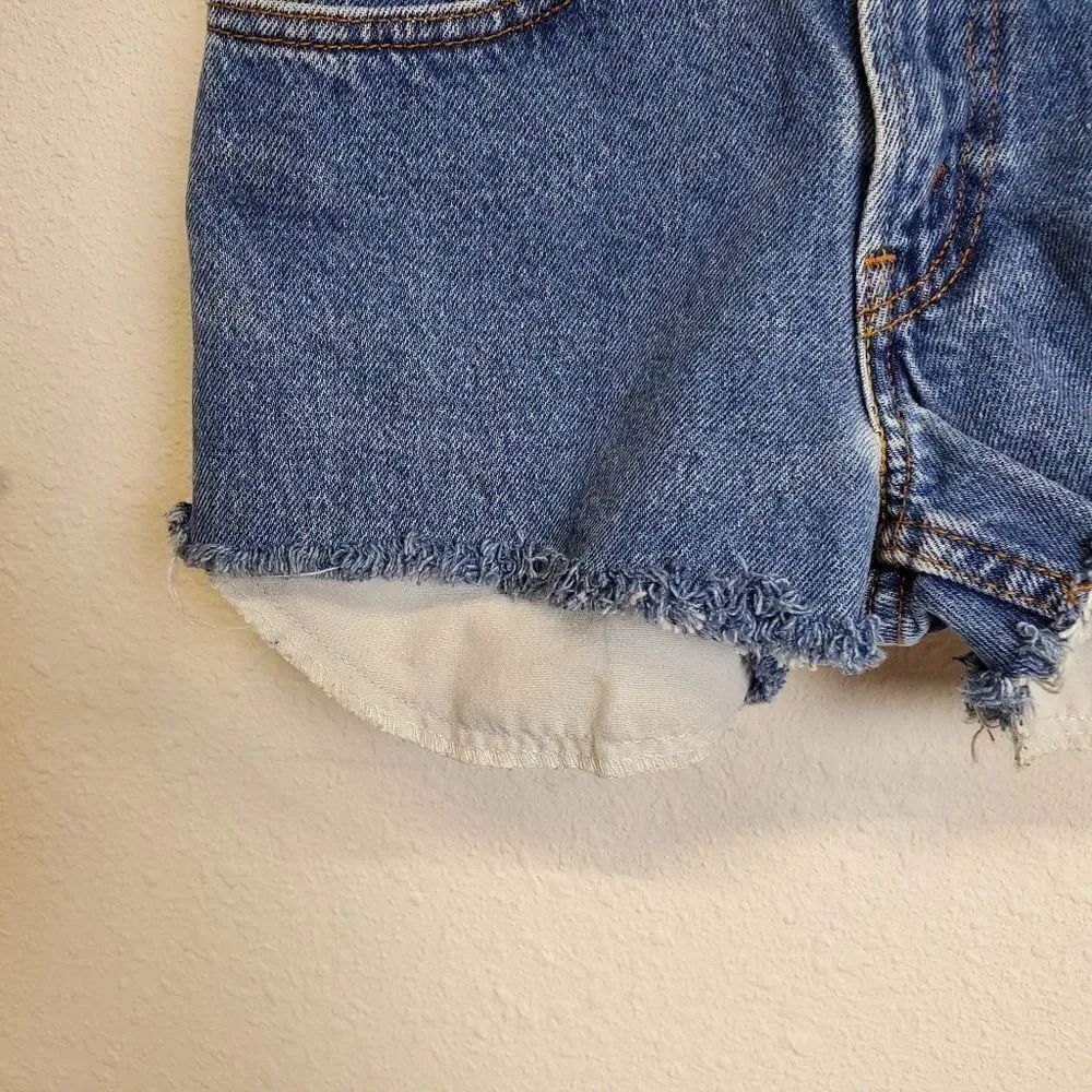 Levi's slim distressed cutoffs blue - Picture 4 of 6